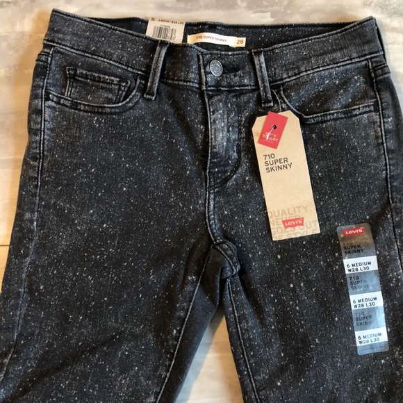 Levi’s 710 sculpt black outer limits 6 - Picture 4 of 7